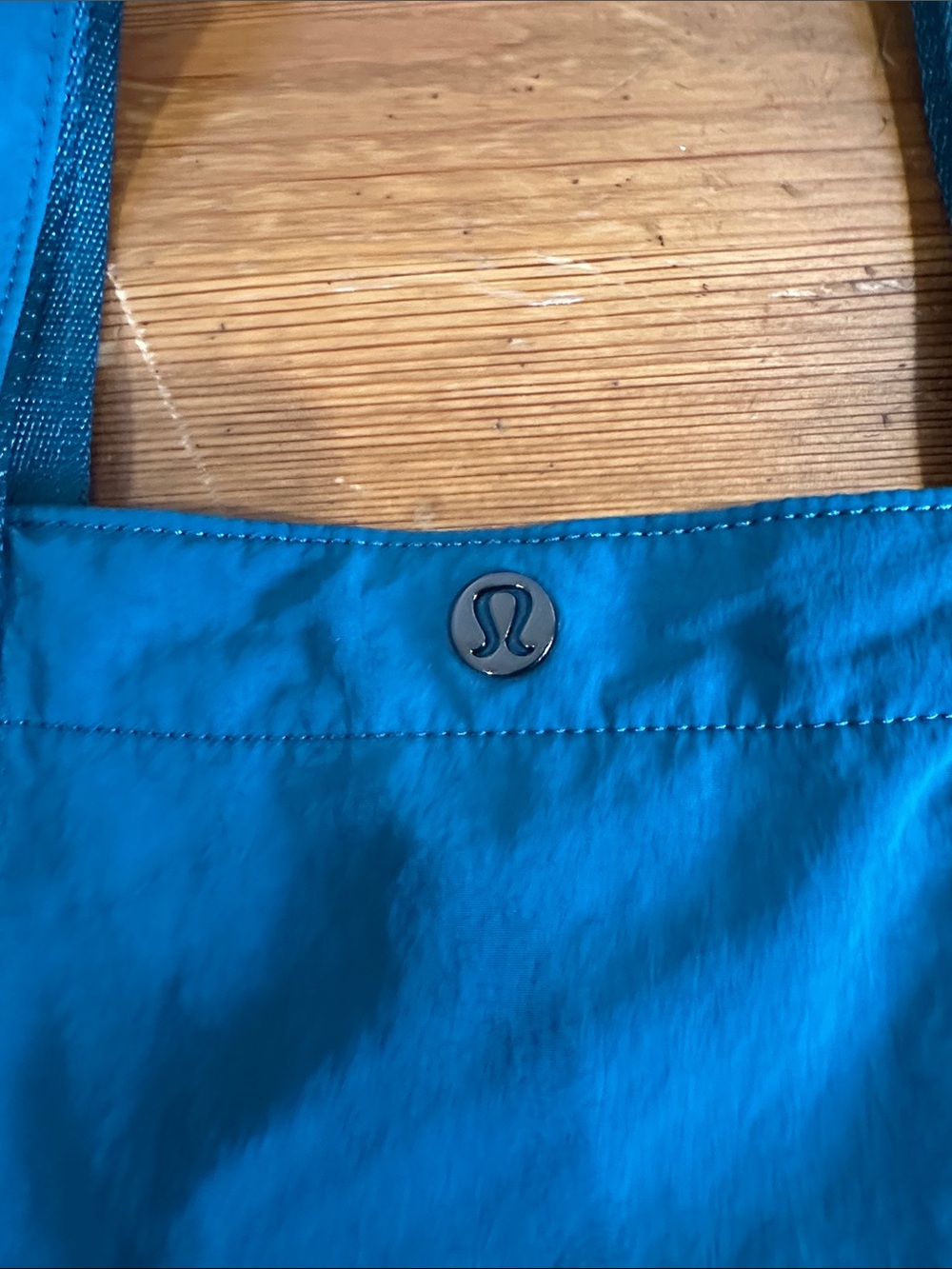 lululemon Tote 100%Recycled Polyester - Picture 7 of 11